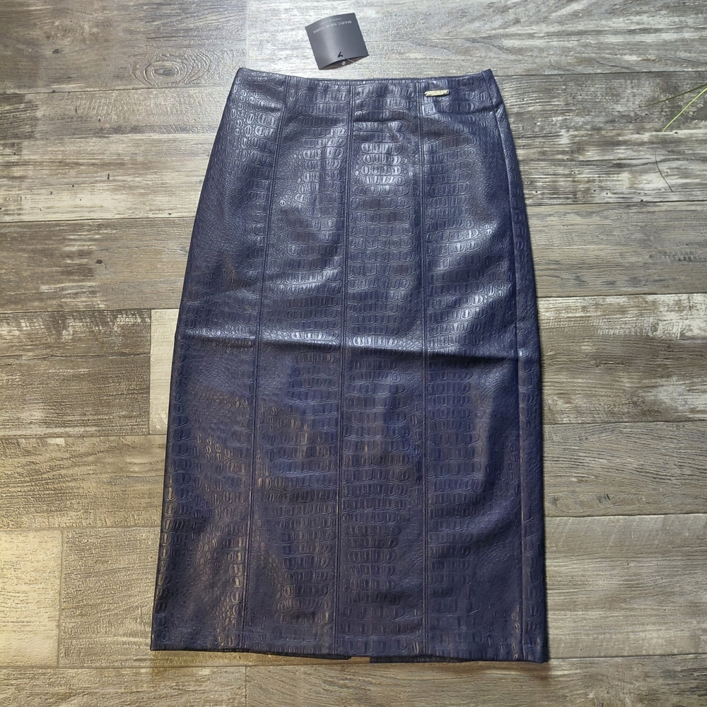 Marc New York Navy Embossed Pencil Skirt